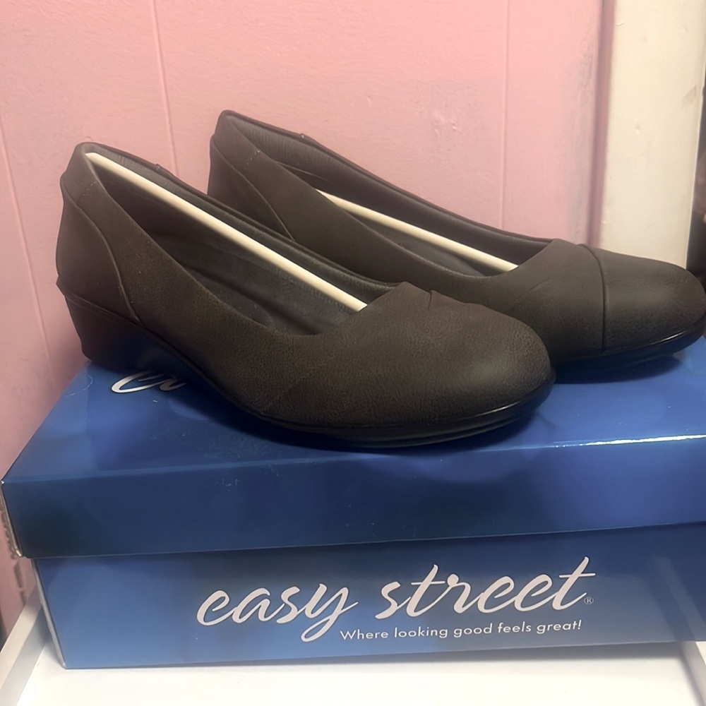 Easy street women’s wedge